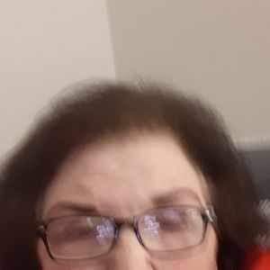 Meet your Posher, Deborah